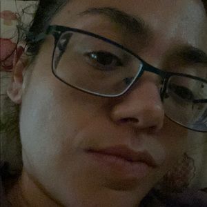 Meet your Posher, Candice